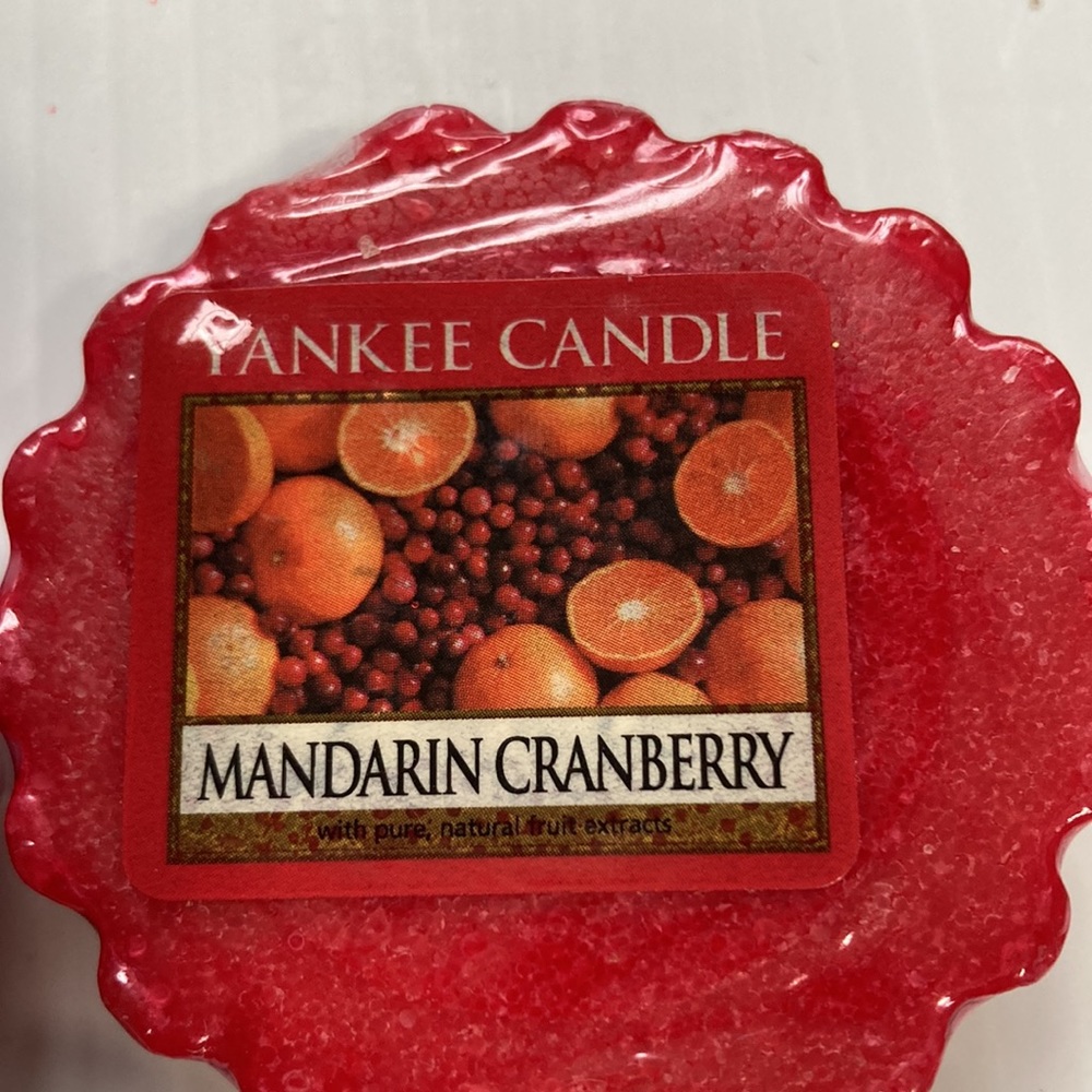 2 Yankee Candle Tarts BERRY SCENTS NEW 0.8 oz each - Picture 5 of 7